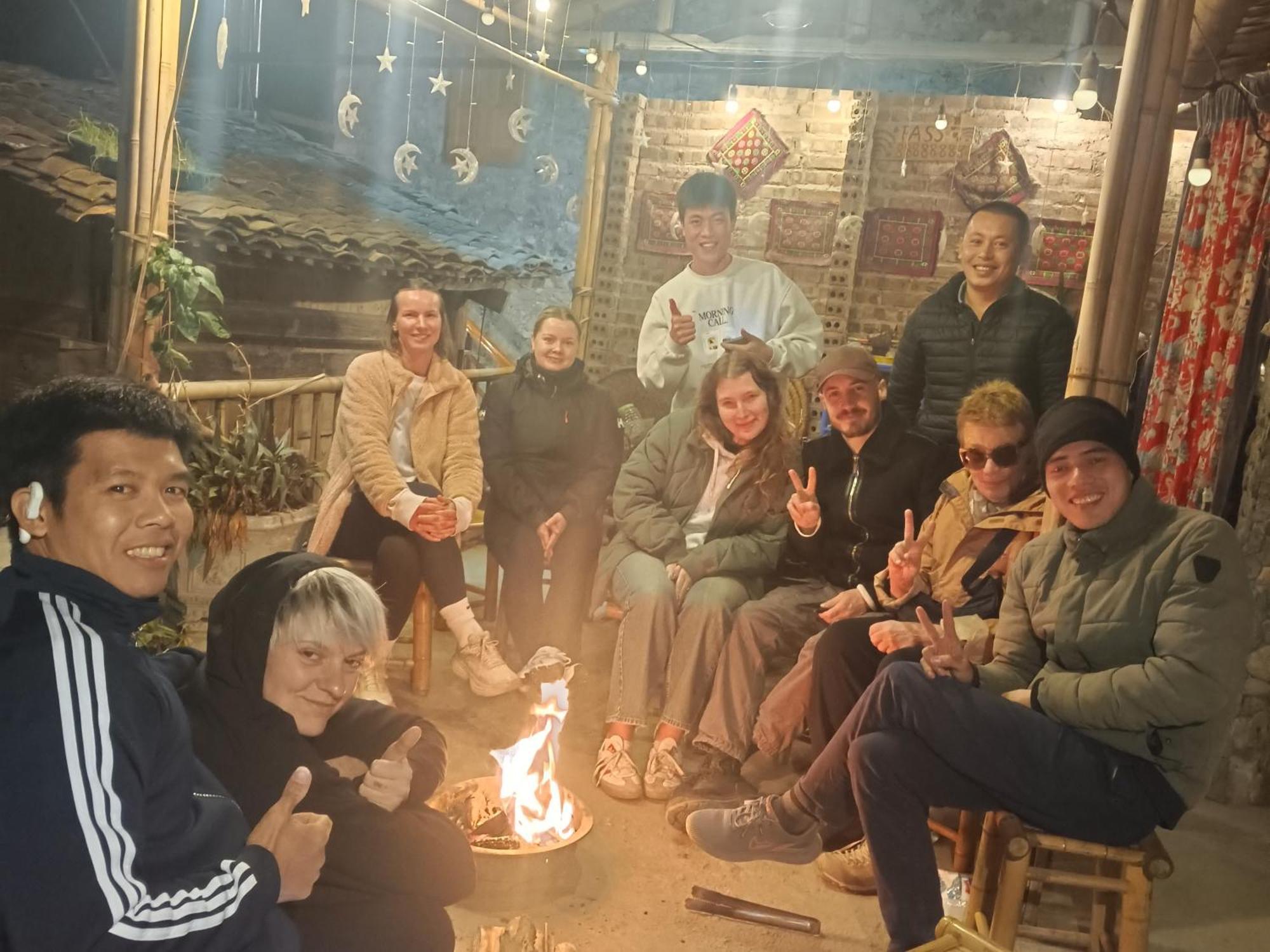 Quang Thuan Ban Gioc Homestay กาวบั่ง ภายนอก รูปภาพ