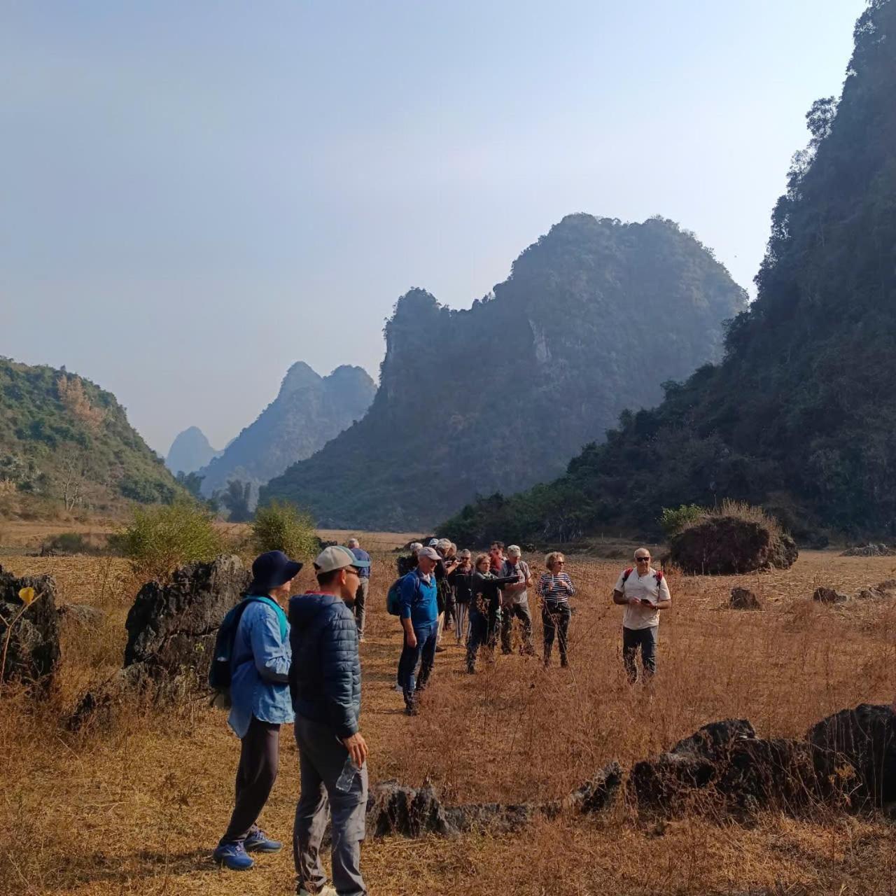 Quang Thuan Ban Gioc Homestay กาวบั่ง ภายนอก รูปภาพ